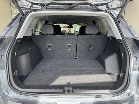 Used 2021 GMC Terrain SLE w/ Driver Convenience Package image 23
