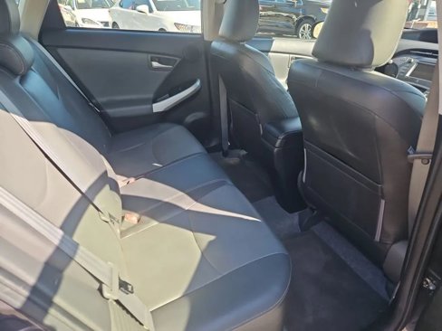 Used 2012 Toyota Prius Five image 14