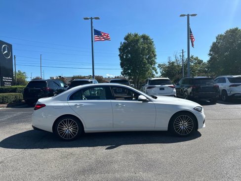 Used 2025 Mercedes-Benz C 300 Sedan image 3