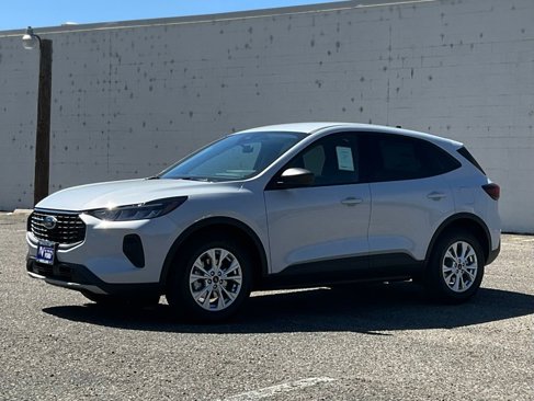 New 2025 Ford Escape Active image 2