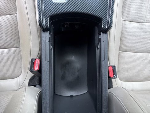 Used 2018 Honda Accord Touring image 37