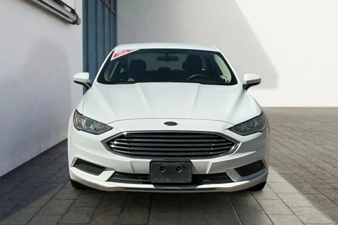 Used 2018 Ford Fusion SE w/ Fusion SE Technology Package image 7