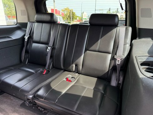 Used 2012 Chevrolet Tahoe LT w/ Suspension Package, Off-Road image 9