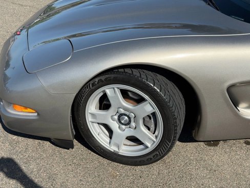 Used 1999 Chevrolet Corvette Coupe w/ Memory Pkg image 14