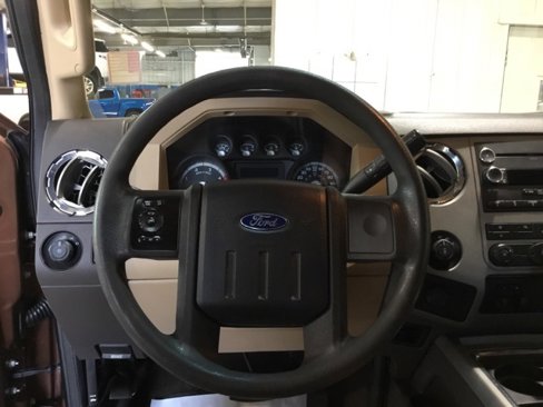 Used 2011 Ford F250 XLT w/ Chrome Pkg image 27