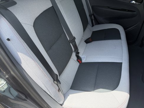 Used 2020 Chevrolet Bolt LT image 41