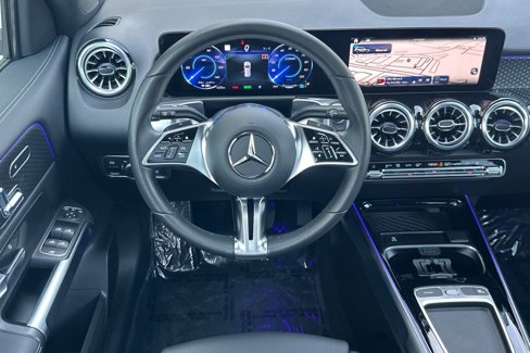 Certified 2024 Mercedes-Benz EQB 300 4MATIC image 14