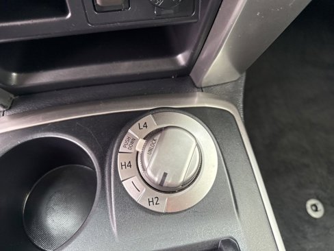 Used 2015 Toyota 4Runner SR5 image 26