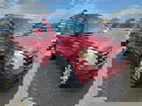 Used 2008 Hyundai Entourage GLS image 1