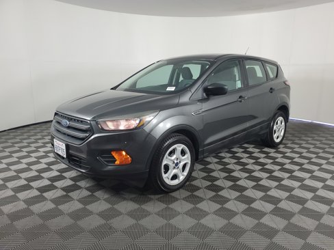 Used 2018 Ford Escape S image 8