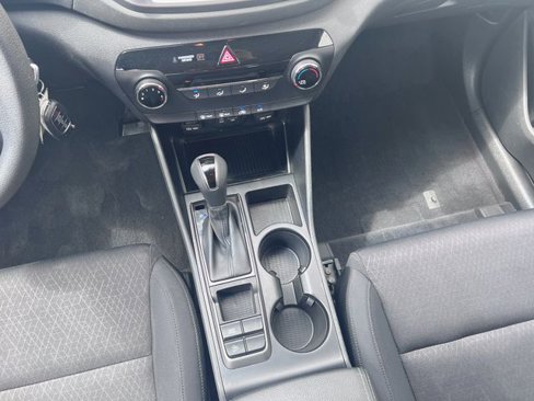 Used 2017 Hyundai Tucson SE image 28