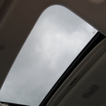New 2025 Hyundai Venue SEL image 19