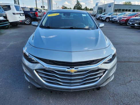 Used 2024 Chevrolet Malibu LT image 3