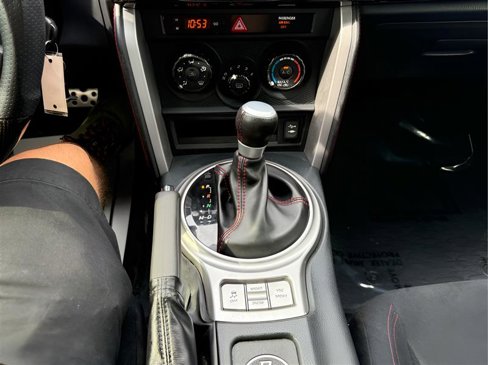 Used 2015 Scion FR-S image 19