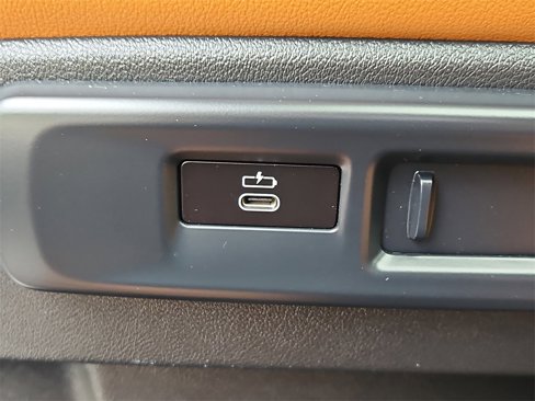 Used 2022 BMW X5 xDrive40i w/ Premium Package image 23