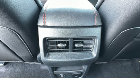 Certified 2021 Ford Edge ST-Line image 25