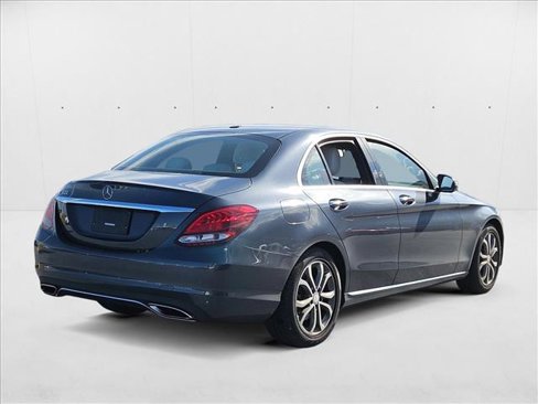 Used 2016 Mercedes-Benz C 300 Sedan image 3
