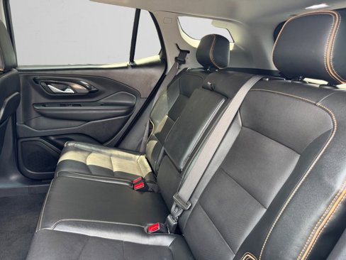 Used 2023 GMC Terrain AT4 image 13