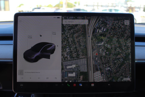 Used 2021 Tesla Model 3 Performance image 38