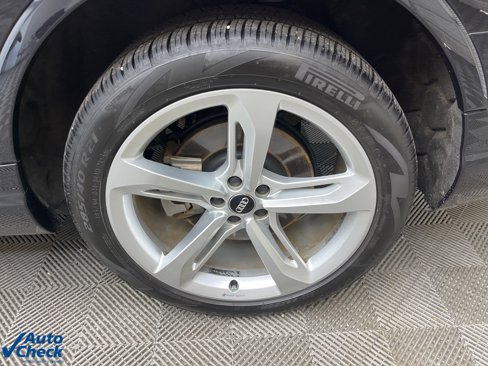 Used 2019 Audi Q7 3.0T Prestige image 11