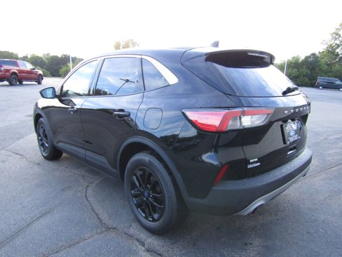 Used 2022 Ford Escape SE w/ Convenience Package image 4