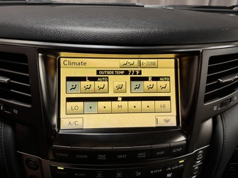 Used 2011 Lexus LX 570 4WD image 24