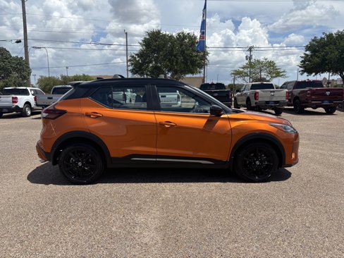 Used 2021 Nissan Kicks SR w/ SR Premium Package image 4