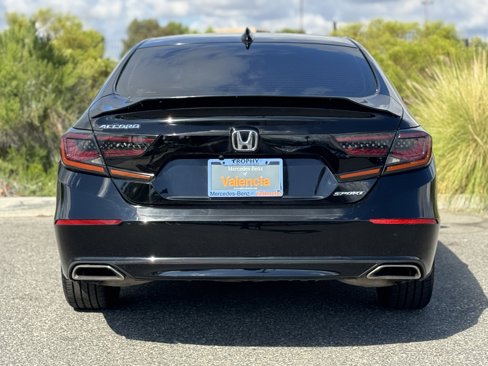 Used 2019 Honda Accord Sport image 9