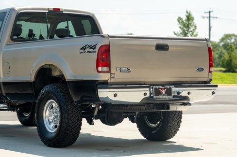 Used 2002 Ford F350 Lariat image 18