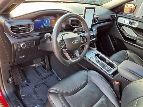 Certified 2022 Ford Explorer ST w/ Equipment Group 401A image 4