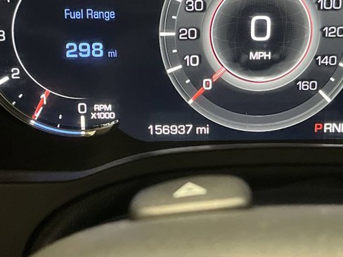 Used 2018 Cadillac Escalade ESV Premium Luxury image 6