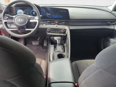 Used 2024 Hyundai Elantra SEL image 15