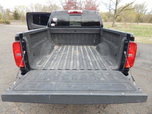 Used 2017 Chevrolet Colorado LT w/ LT Convenience Package image 13