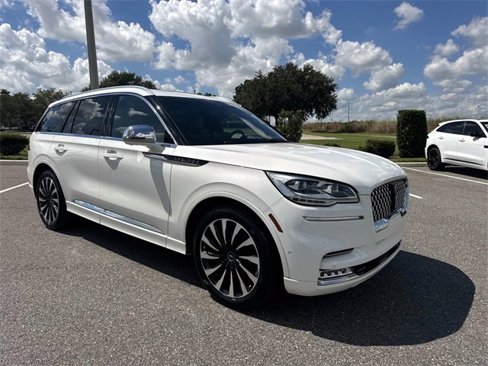 Used 2022 Lincoln Aviator Black Label Grand Touring w/ Class IV Trailer Tow Package image 9