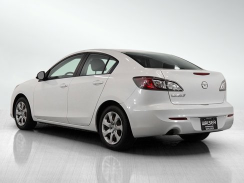 Used 2012 MAZDA MAZDA3 i Sport image 3