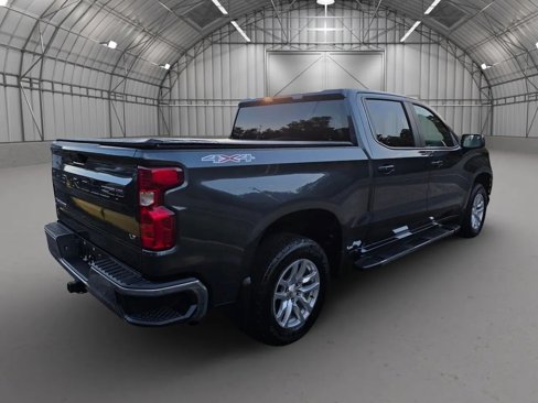 Used 2019 Chevrolet Silverado 1500 LT w/ All-Star Edition image 2