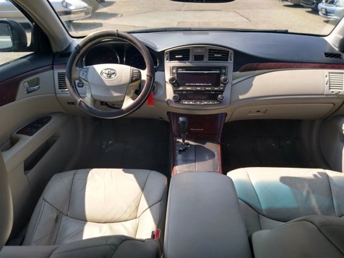 Used 2012 Toyota Avalon image 16