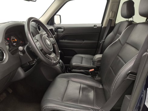 Used 2016 Jeep Patriot High Altitude image 17