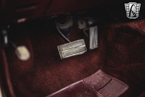 Used 1986 Chrysler LeBaron Convertible image 23