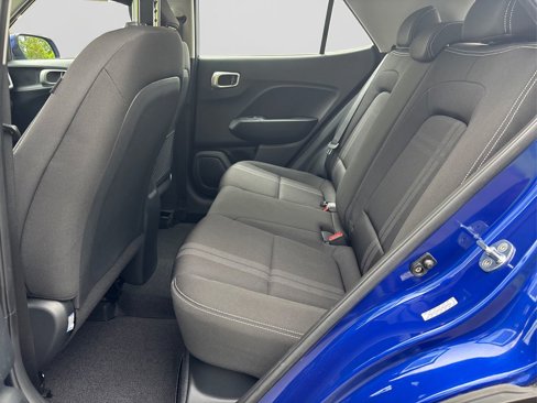 Used 2022 Hyundai Venue SEL w/ Cargo Package image 10
