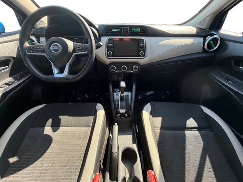Used 2021 Nissan Versa SV image 23