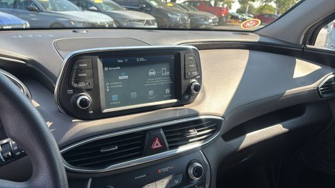 Used 2020 Hyundai Santa Fe SEL image 19