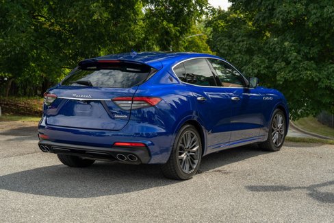 Used 2022 Maserati Levante Modena image 7