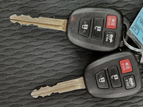 Used 2019 Toyota Corolla LE image 34