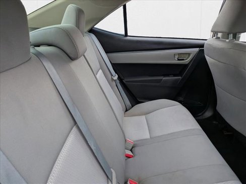 Used 2014 Toyota Corolla LE image 18