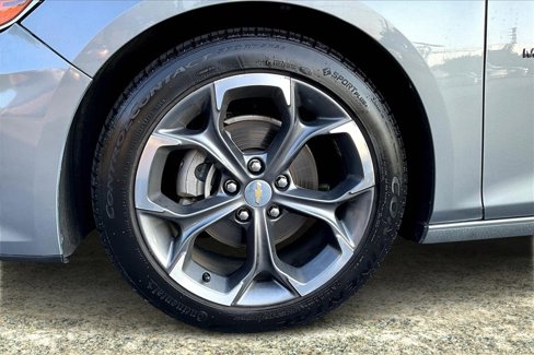 Used 2023 Chevrolet Malibu LT image 32