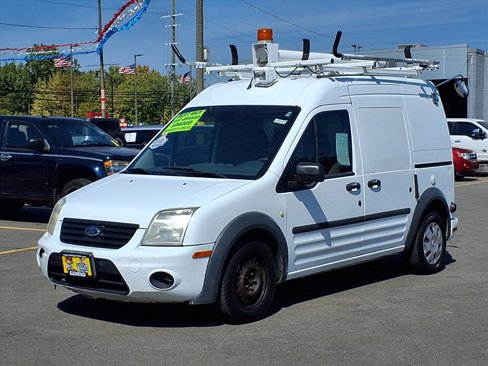 Used 2010 Ford Transit Connect XLT image 1
