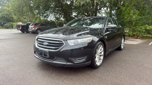 Used 2013 Ford Taurus Limited image 3