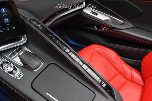 Used 2021 Chevrolet Corvette Stingray Coupe w/ 1LT image 16