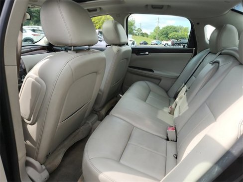 Used 2014 Chevrolet Impala LTZ image 12